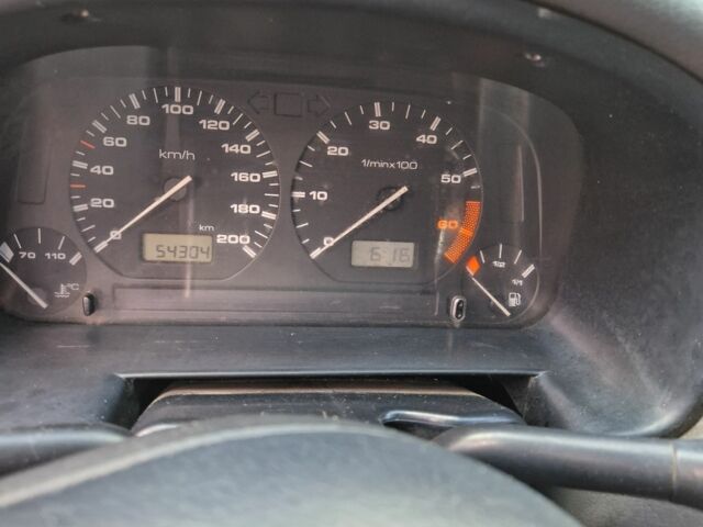 Белый Фольксваген Кадди, объемом двигателя 1.4 л и пробегом 544 тыс. км за 2300 $, фото 4 на Automoto.ua