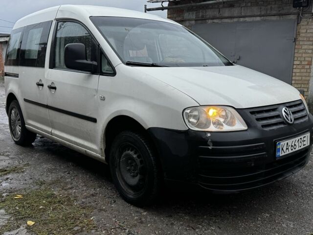 Белый Фольксваген Кадди, объемом двигателя 1.4 л и пробегом 321 тыс. км за 3499 $, фото 2 на Automoto.ua