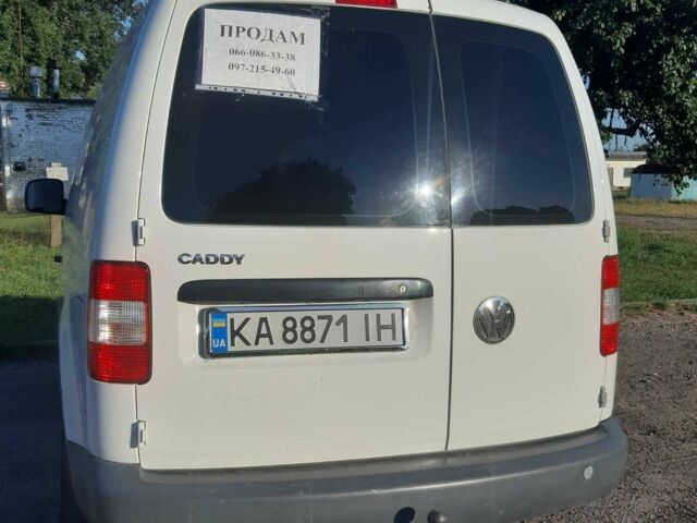 Белый Фольксваген Кадди, объемом двигателя 1.4 л и пробегом 257 тыс. км за 3950 $, фото 4 на Automoto.ua