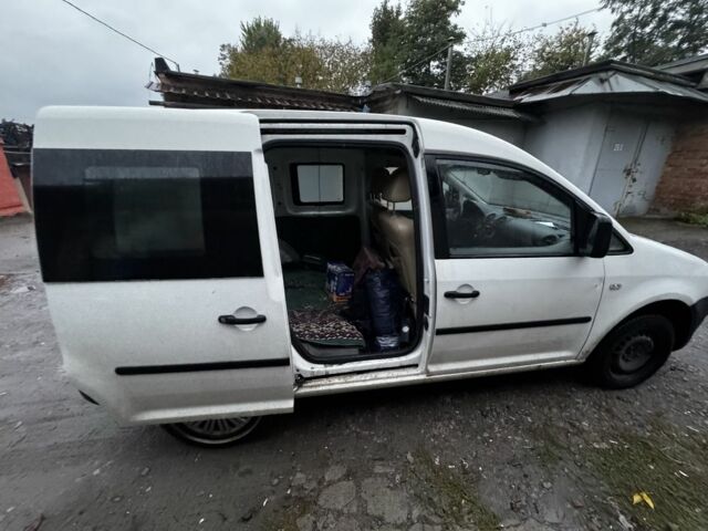 Белый Фольксваген Кадди, объемом двигателя 1.4 л и пробегом 321 тыс. км за 3499 $, фото 3 на Automoto.ua