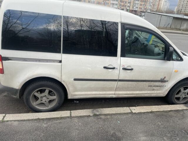 Белый Фольксваген Кадди, объемом двигателя 1.9 л и пробегом 300 тыс. км за 4500 $, фото 2 на Automoto.ua