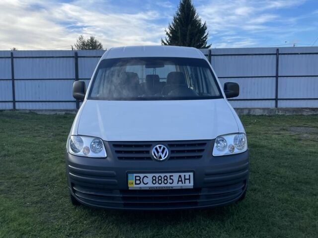 Белый Фольксваген Кадди, объемом двигателя 1.4 л и пробегом 310 тыс. км за 4800 $, фото 1 на Automoto.ua