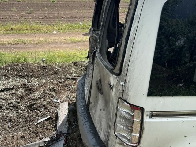 Белый Фольксваген Кадди, объемом двигателя 1.9 л и пробегом 450 тыс. км за 1500 $, фото 4 на Automoto.ua