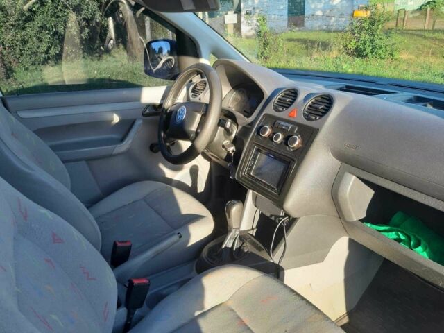 Белый Фольксваген Кадди, объемом двигателя 1.4 л и пробегом 257 тыс. км за 3950 $, фото 8 на Automoto.ua