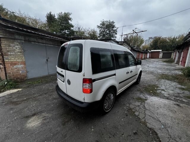 Белый Фольксваген Кадди, объемом двигателя 1.4 л и пробегом 321 тыс. км за 3499 $, фото 4 на Automoto.ua