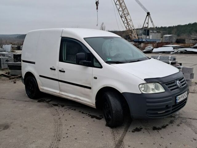 Белый Фольксваген Кадди, объемом двигателя 1.4 л и пробегом 400 тыс. км за 3300 $, фото 3 на Automoto.ua