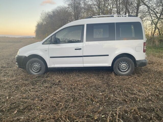 Белый Фольксваген Кадди, объемом двигателя 0 л и пробегом 305 тыс. км за 5500 $, фото 2 на Automoto.ua