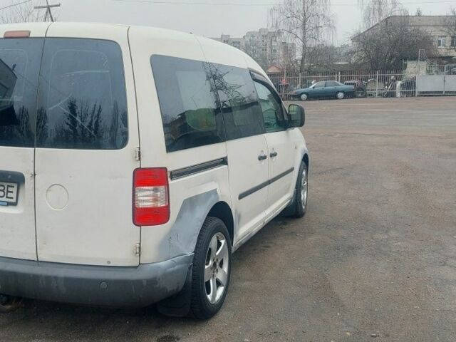 Білий Фольксваген Кадді, об'ємом двигуна 2 л та пробігом 334 тис. км за 4250 $, фото 4 на Automoto.ua