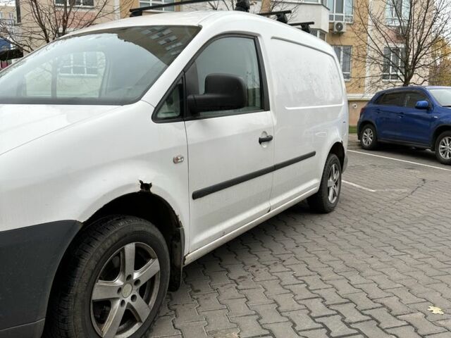 Белый Фольксваген Кадди, объемом двигателя 1.9 л и пробегом 330 тыс. км за 2700 $, фото 1 на Automoto.ua