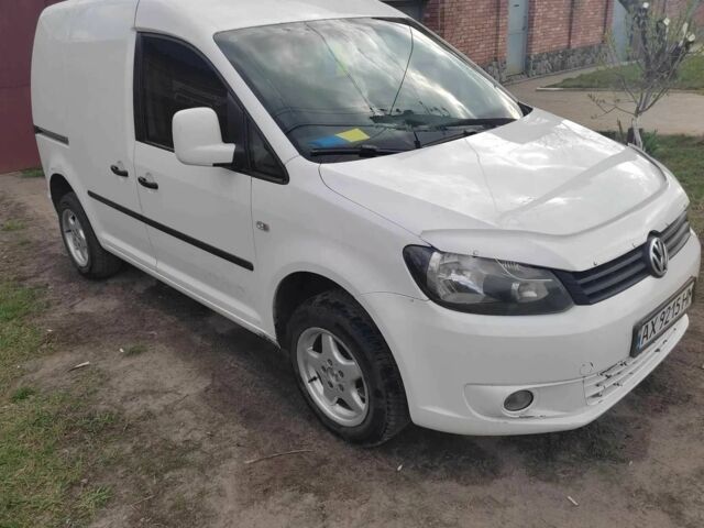 Фольксваген Кадди 2010 в Харькове на Automoto.ua Белый Фольксваген Кадди, объемом двигателя 1.6 л и пробегом 237 тыс. км за 6399 $, фото 2 на Automoto.ua