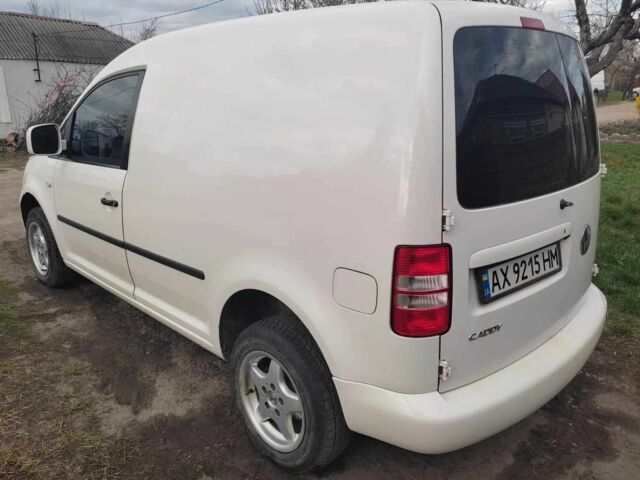 Фольксваген Кадди 2010 в Харькове на Automoto.ua Белый Фольксваген Кадди, объемом двигателя 1.6 л и пробегом 237 тыс. км за 6399 $, фото 8 на Automoto.ua