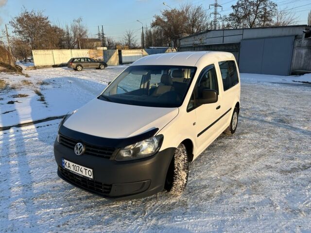 Білий Фольксваген Кадді, об'ємом двигуна 1.6 л та пробігом 220 тис. км за 10600 $, фото 3 на Automoto.ua
