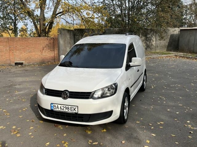 Білий Фольксваген Кадді, об'ємом двигуна 1.6 л та пробігом 280 тис. км за 8000 $, фото 6 на Automoto.ua