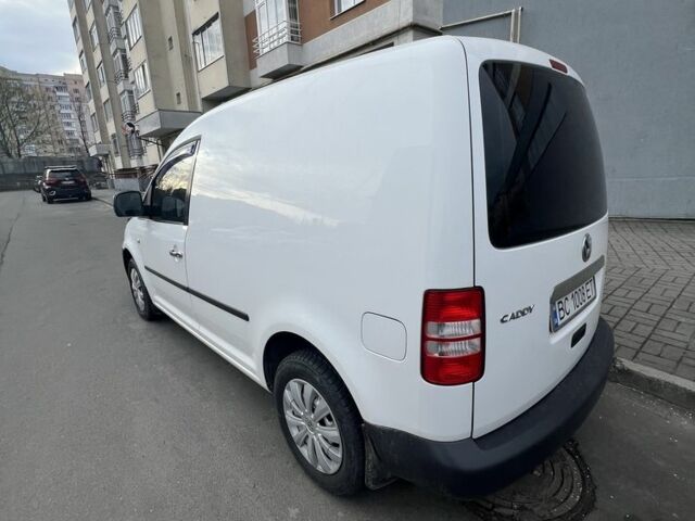 Белый Фольксваген Кадди, объемом двигателя 1.6 л и пробегом 233 тыс. км за 5900 $, фото 7 на Automoto.ua