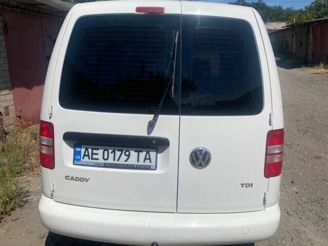 Белый Фольксваген Кадди, объемом двигателя 1.6 л и пробегом 335 тыс. км за 6999 $, фото 6 на Automoto.ua