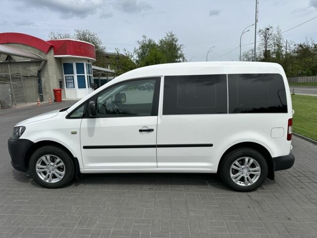 Белый Фольксваген Кадди, объемом двигателя 1.2 л и пробегом 145 тыс. км за 8300 $, фото 7 на Automoto.ua