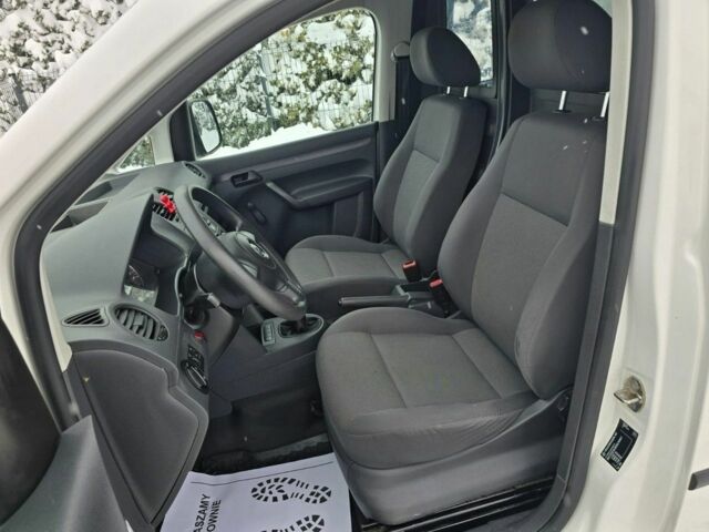 Білий Фольксваген Кадді, об'ємом двигуна 0 л та пробігом 166 тис. км за 9000 $, фото 18 на Automoto.ua