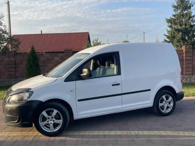Білий Фольксваген Кадді, об'ємом двигуна 1.6 л та пробігом 270 тис. км за 6250 $, фото 1 на Automoto.ua