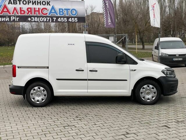 Белый Фольксваген Кадди, объемом двигателя 1.6 л и пробегом 290 тыс. км за 9400 $, фото 5 на Automoto.ua