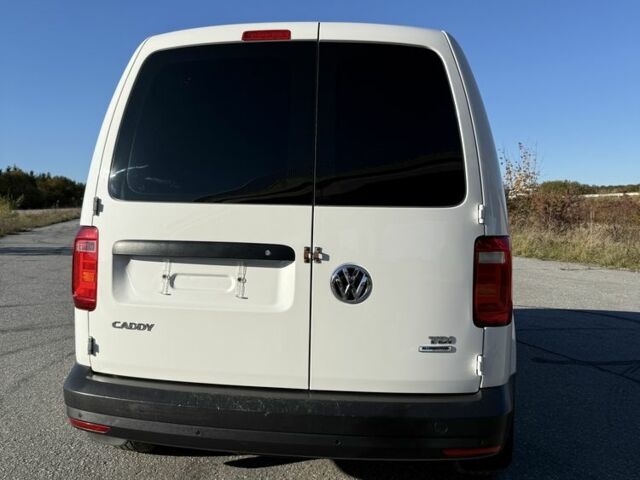 Белый Фольксваген Кадди, объемом двигателя 1.6 л и пробегом 206 тыс. км за 9249 $, фото 12 на Automoto.ua