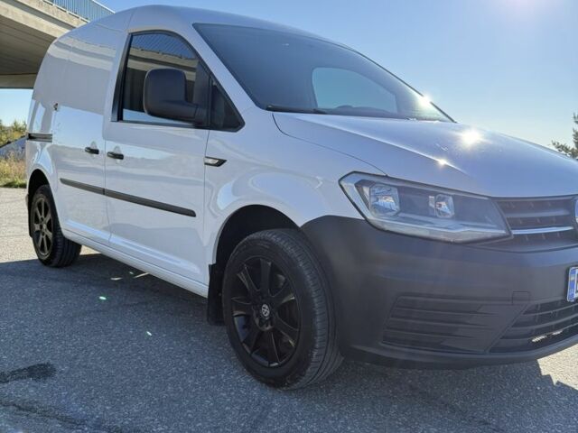 Белый Фольксваген Кадди, объемом двигателя 1.6 л и пробегом 206 тыс. км за 9249 $, фото 15 на Automoto.ua