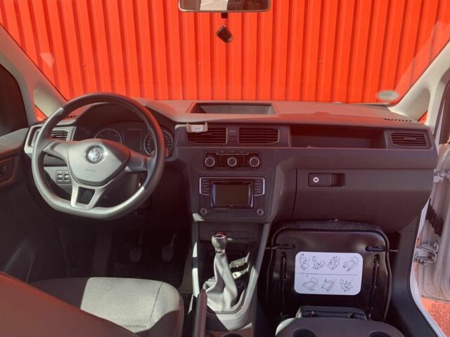 Белый Фольксваген Кадди, объемом двигателя 2 л и пробегом 141 тыс. км за 15600 $, фото 15 на Automoto.ua