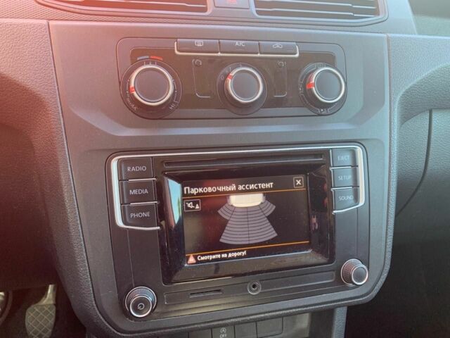 Белый Фольксваген Кадди, объемом двигателя 2 л и пробегом 141 тыс. км за 15600 $, фото 18 на Automoto.ua