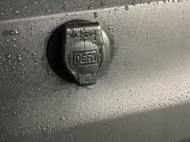 Білий Фольксваген Кадді, об'ємом двигуна 2 л та пробігом 270 тис. км за 26250 $, фото 15 на Automoto.ua