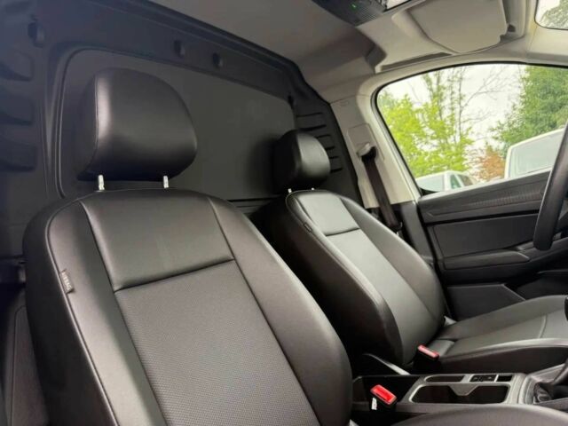 Белый Фольксваген Кадди, объемом двигателя 2 л и пробегом 11 тыс. км за 12000 $, фото 8 на Automoto.ua