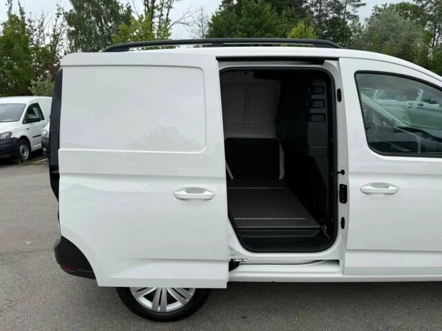 Белый Фольксваген Кадди, объемом двигателя 2 л и пробегом 11 тыс. км за 12000 $, фото 12 на Automoto.ua