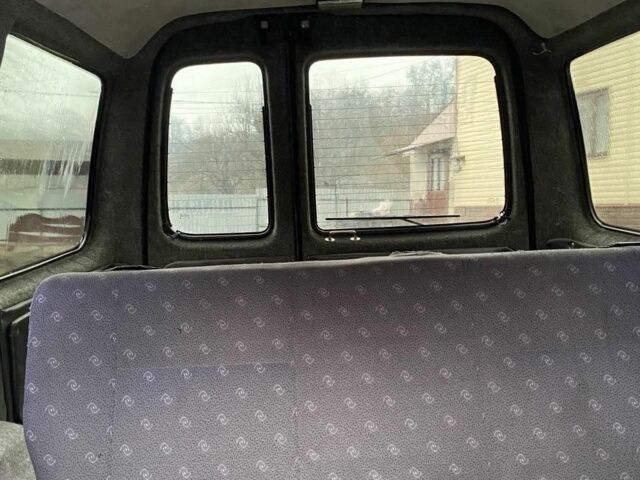 Белый Фольксваген Кадди, объемом двигателя 1.4 л и пробегом 165 тыс. км за 2200 $, фото 2 на Automoto.ua