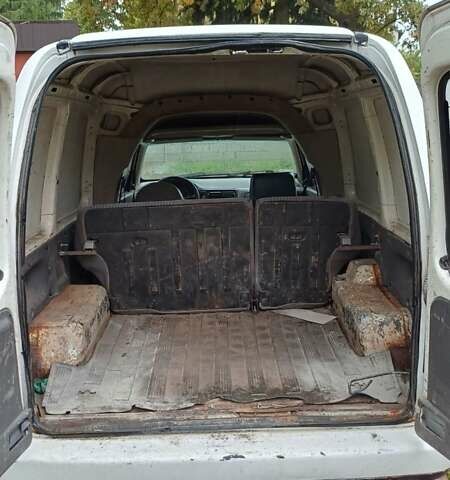 Белый Фольксваген Кадди, объемом двигателя 0 л и пробегом 427 тыс. км за 1350 $, фото 7 на Automoto.ua