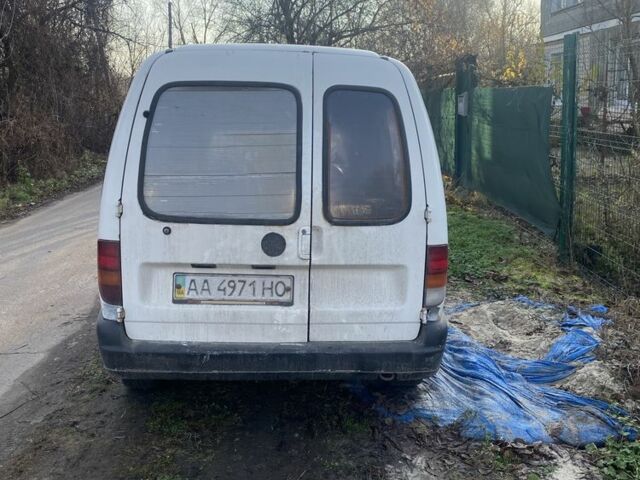 Белый Фольксваген Кадди, объемом двигателя 1.6 л и пробегом 3 тыс. км за 1200 $, фото 1 на Automoto.ua