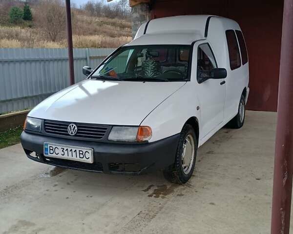 Белый Фольксваген Кадди, объемом двигателя 1.9 л и пробегом 236 тыс. км за 2700 $, фото 1 на Automoto.ua