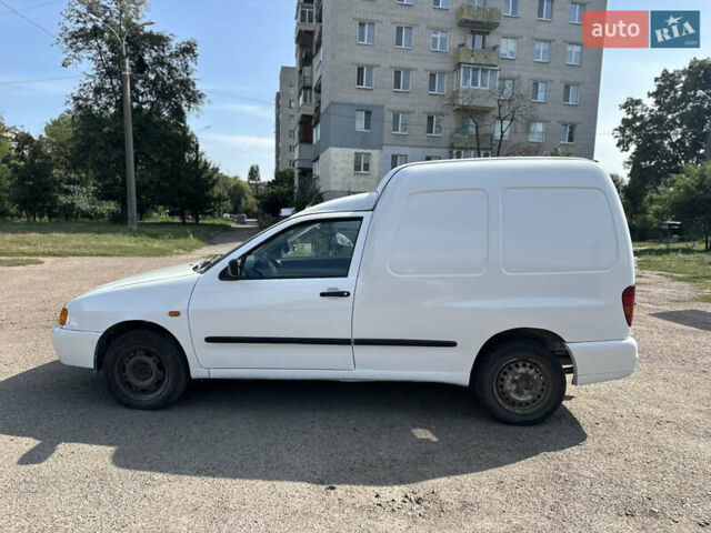 Белый Фольксваген Кадди, объемом двигателя 1.9 л и пробегом 200 тыс. км за 2400 $, фото 11 на Automoto.ua