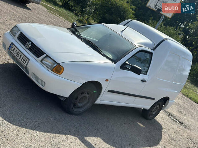 Белый Фольксваген Кадди, объемом двигателя 1.9 л и пробегом 200 тыс. км за 2400 $, фото 12 на Automoto.ua