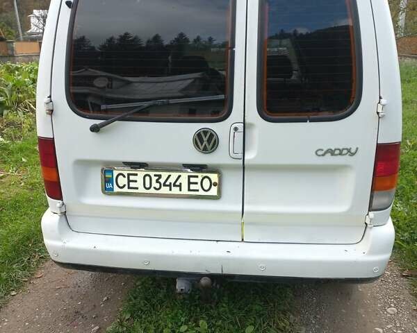 Белый Фольксваген Кадди, объемом двигателя 1.39 л и пробегом 285 тыс. км за 1900 $, фото 8 на Automoto.ua