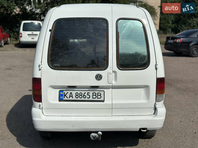 Белый Фольксваген Кадди, объемом двигателя 1.9 л и пробегом 200 тыс. км за 2400 $, фото 7 на Automoto.ua