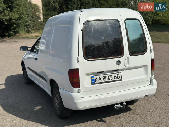 Белый Фольксваген Кадди, объемом двигателя 1.9 л и пробегом 200 тыс. км за 2400 $, фото 8 на Automoto.ua