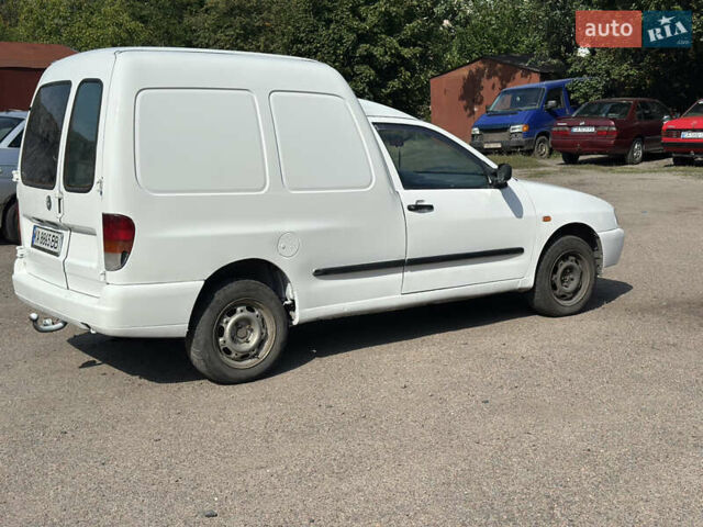 Белый Фольксваген Кадди, объемом двигателя 1.9 л и пробегом 200 тыс. км за 2400 $, фото 5 на Automoto.ua