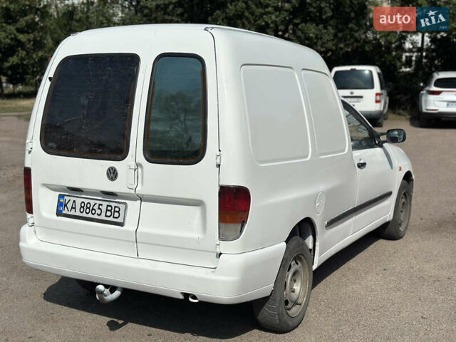 Белый Фольксваген Кадди, объемом двигателя 1.9 л и пробегом 200 тыс. км за 2400 $, фото 6 на Automoto.ua