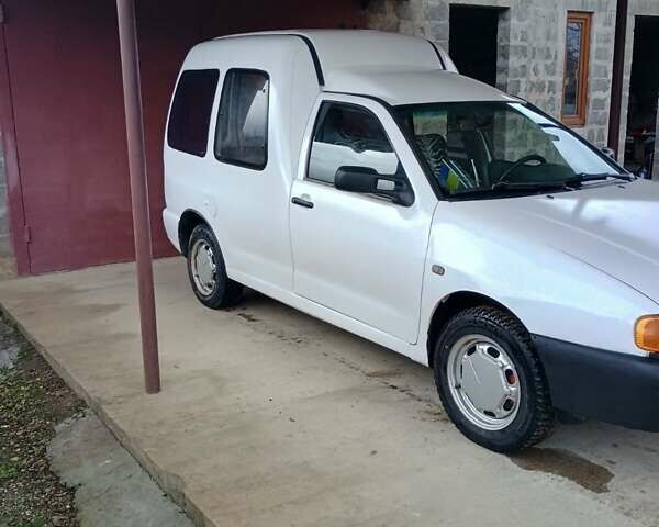 Белый Фольксваген Кадди, объемом двигателя 1.9 л и пробегом 236 тыс. км за 2700 $, фото 6 на Automoto.ua