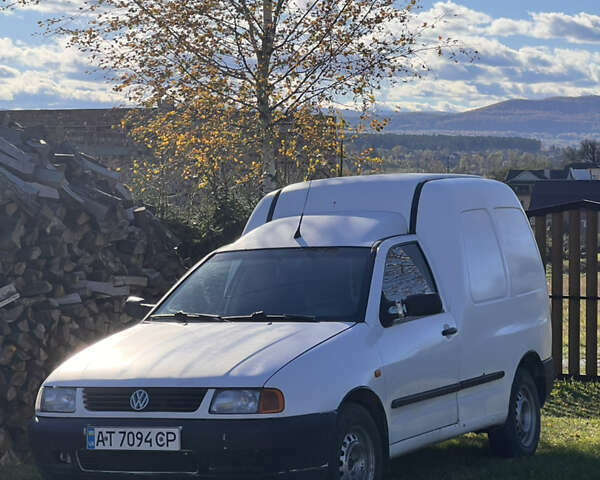 Белый Фольксваген Кадди, объемом двигателя 1.9 л и пробегом 70 тыс. км за 2350 $, фото 2 на Automoto.ua