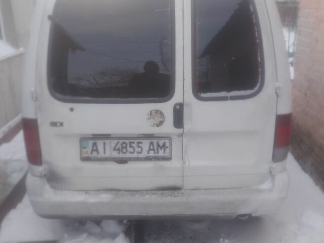 Белый Фольксваген Кадди, объемом двигателя 0 л и пробегом 150 тыс. км за 2000 $, фото 2 на Automoto.ua