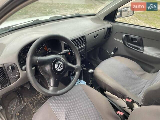 Белый Фольксваген Кадди, объемом двигателя 1.39 л и пробегом 350 тыс. км за 2100 $, фото 4 на Automoto.ua