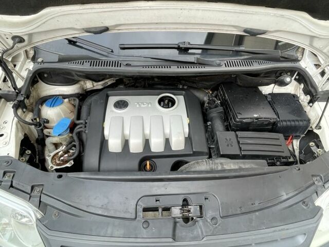 Белый Фольксваген Кадди, объемом двигателя 1.9 л и пробегом 350 тыс. км за 5700 $, фото 7 на Automoto.ua