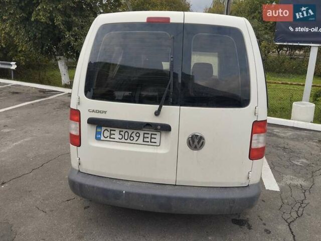 Белый Фольксваген Кадди, объемом двигателя 2 л и пробегом 280 тыс. км за 5200 $, фото 3 на Automoto.ua