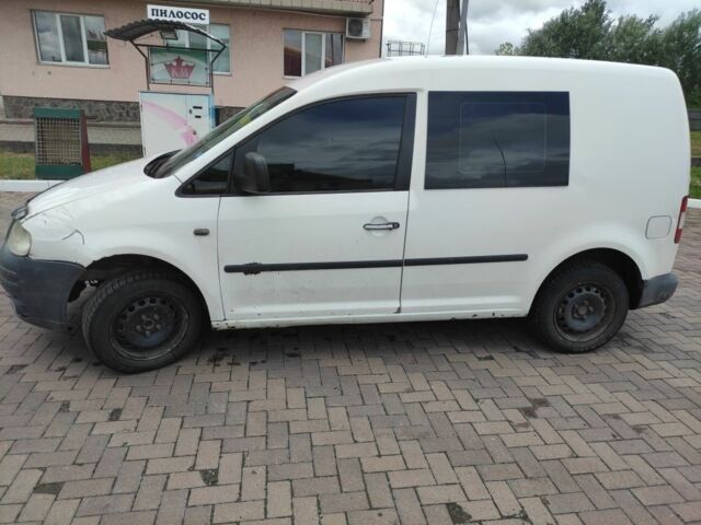 Білий Фольксваген Кадді, об'ємом двигуна 2 л та пробігом 500 тис. км за 3200 $, фото 3 на Automoto.ua