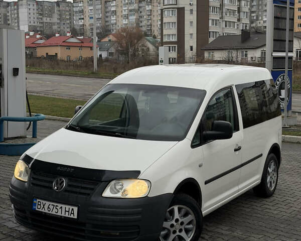 Белый Фольксваген Кадди, объемом двигателя 2 л и пробегом 234 тыс. км за 4550 $, фото 12 на Automoto.ua