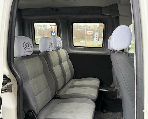 Белый Фольксваген Кадди, объемом двигателя 2 л и пробегом 234 тыс. км за 4550 $, фото 24 на Automoto.ua